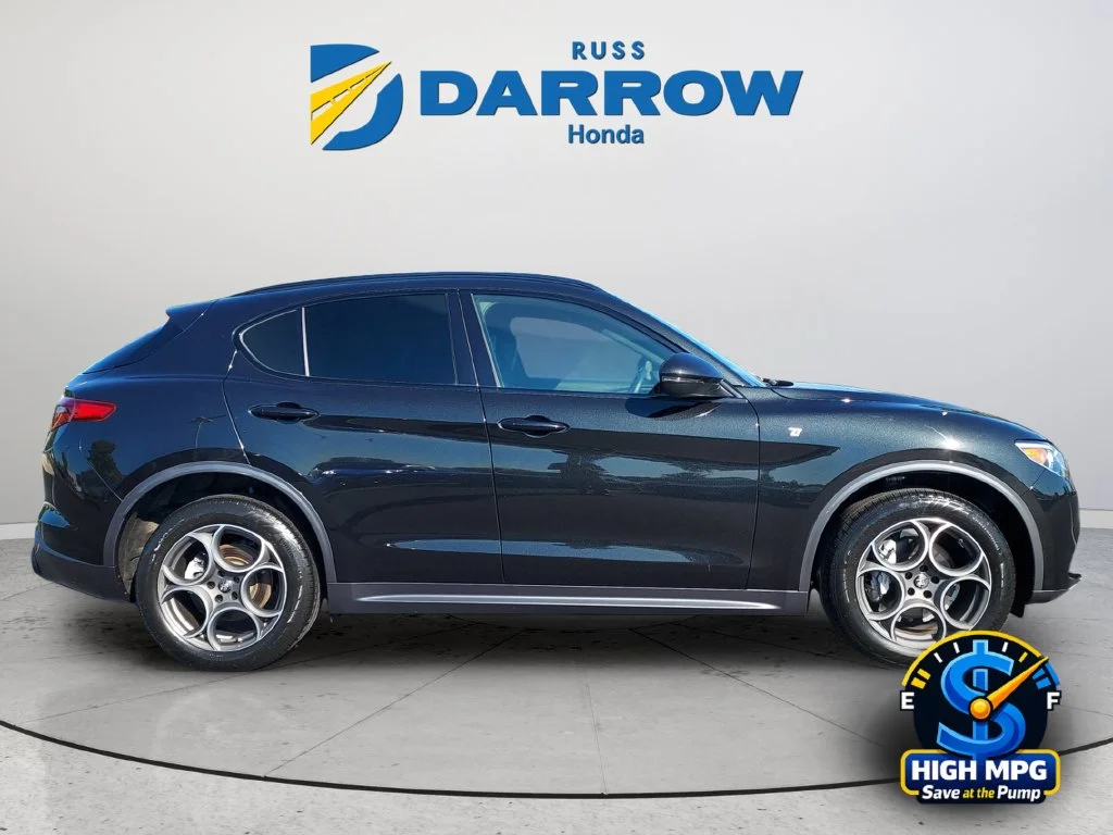Used 2023 Black Alfa Romeo Ti image 6