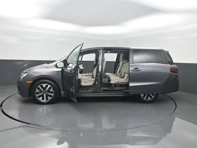 Used 2025 Gray Honda EX-L image 33