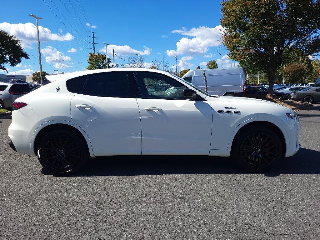 Used 2024 Bianco Maserati Modena Ultima image 22