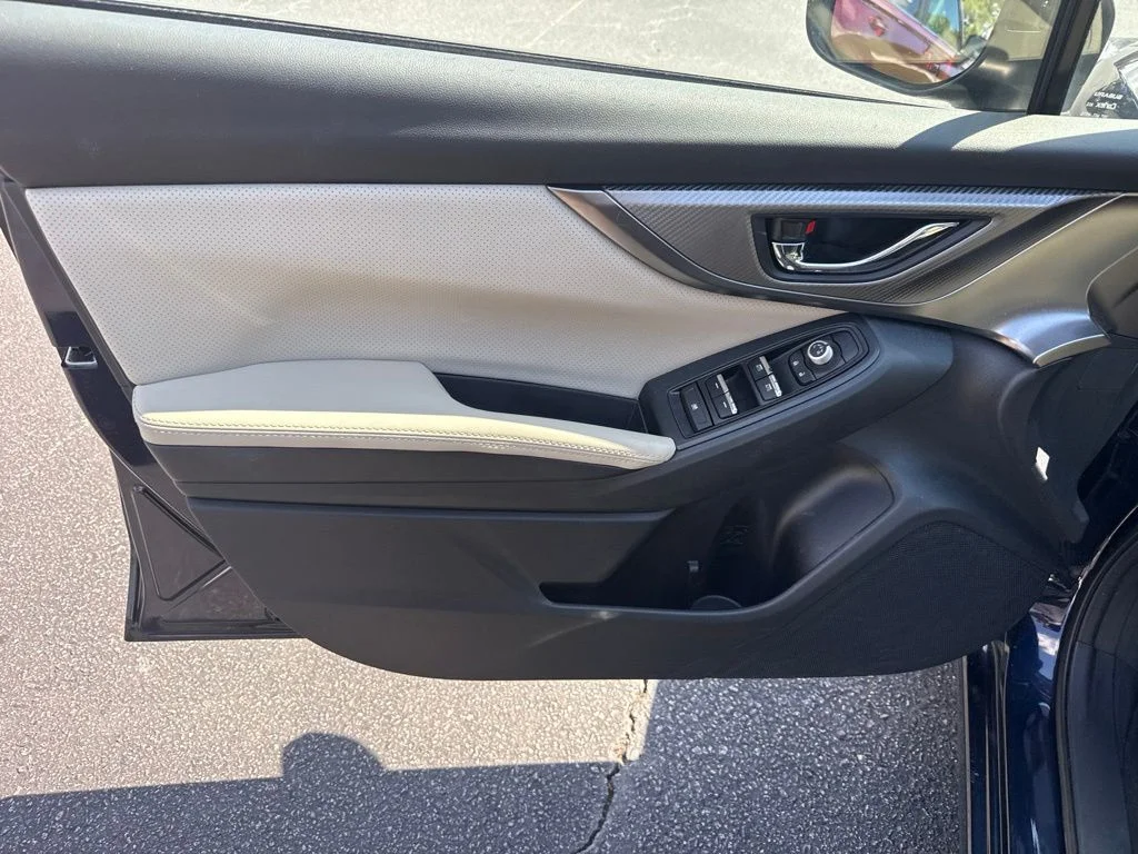 Used 2020 Dark Blue Pearl Subaru Limited image 20