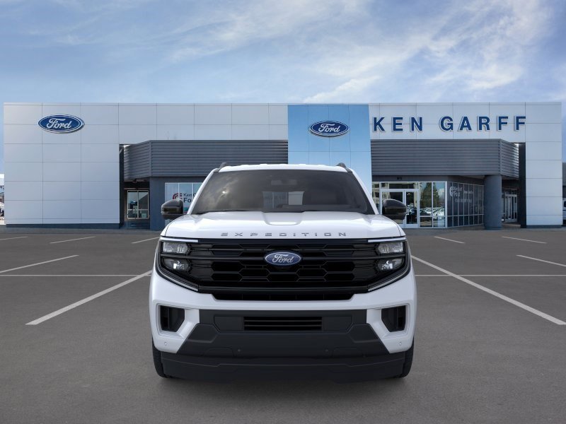 New 2026 Oxford White Ford Active image 7