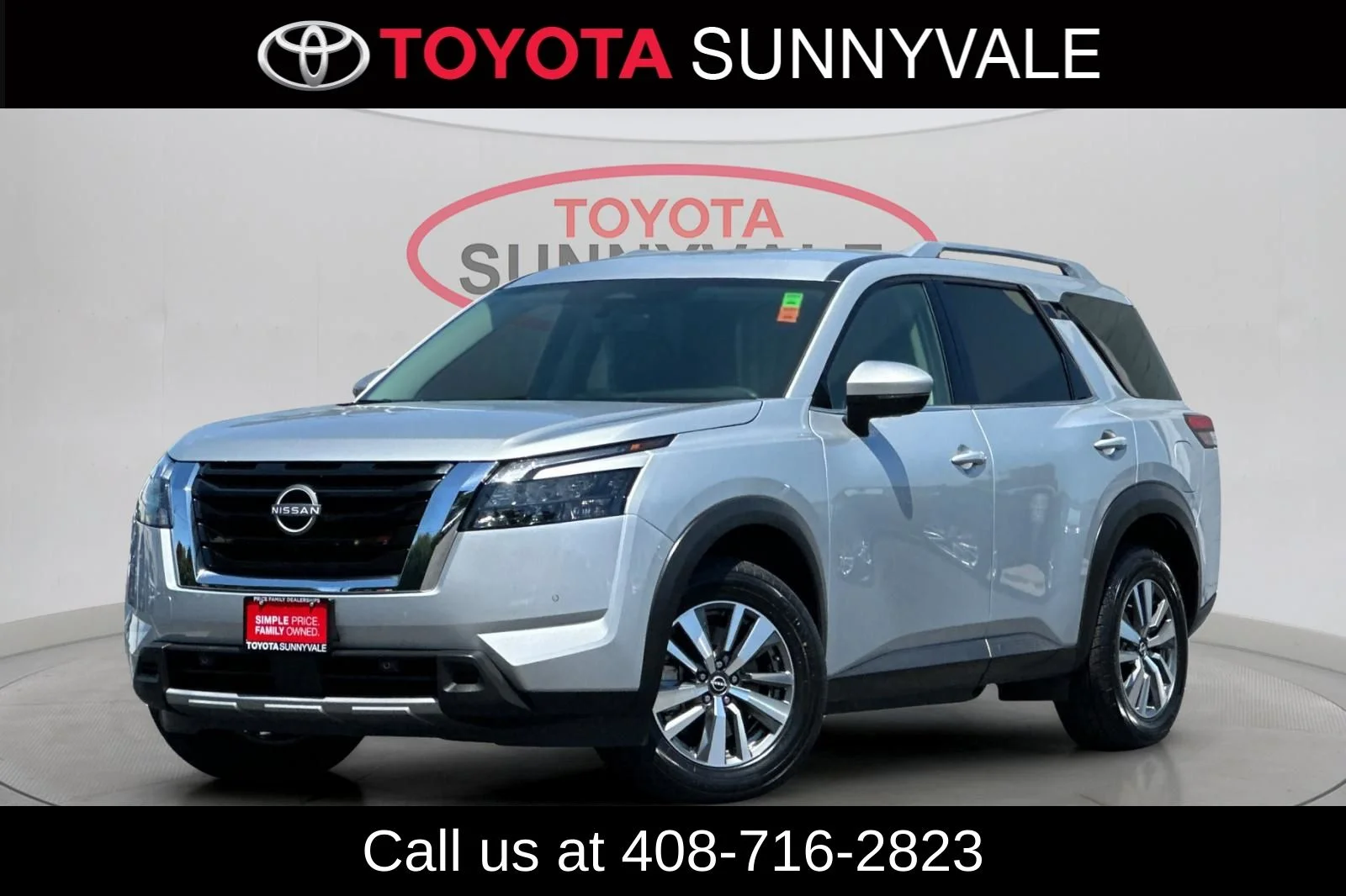 Used 2025 Silver Nissan SL image 2
