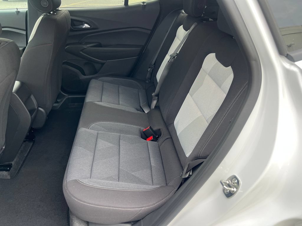 2026 Chevrolet Trax RS - Photo 21