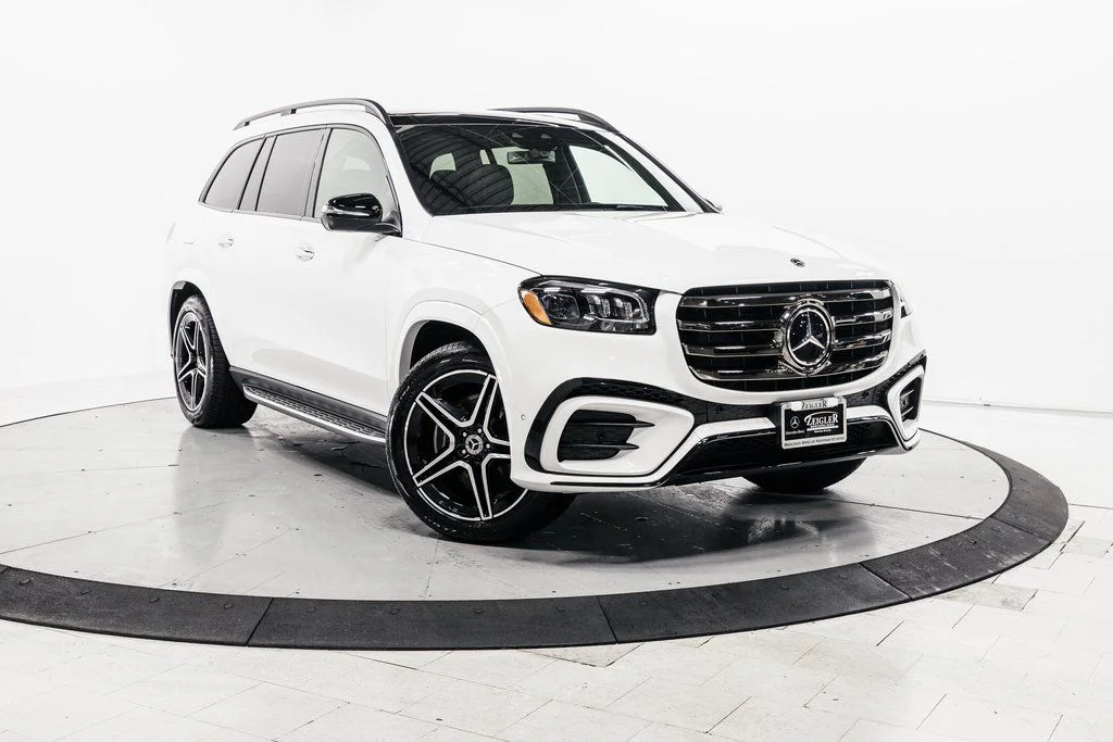Certified Used 2026 Polar White Mercedes-Benz GLS 450 image 1