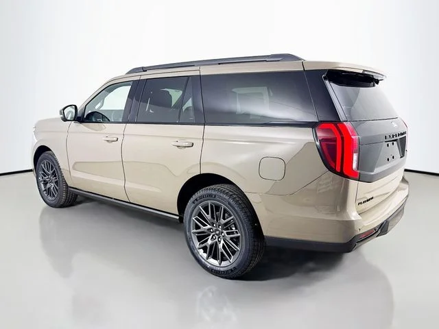 New 2027 Marsh Gray Ford Platinum image 5