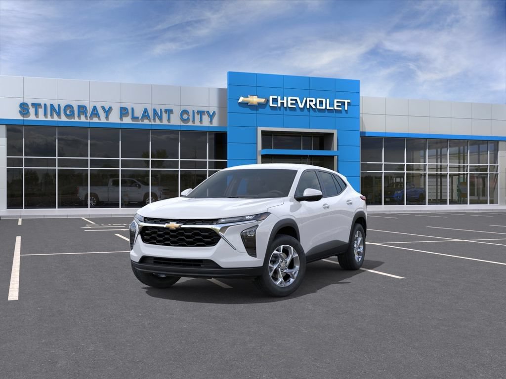 2026 Chevrolet Trax LS - Photo 8