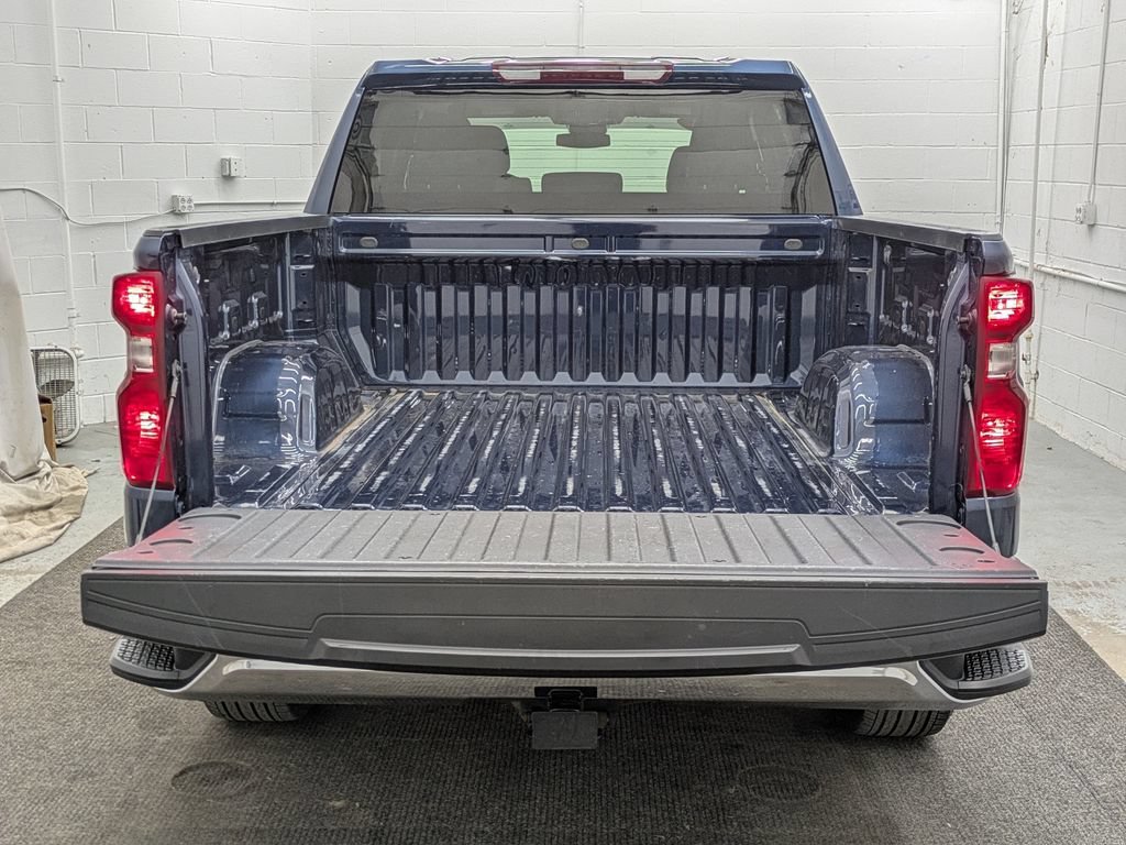 2023 Chevrolet Silverado 1500 LT - Photo 17