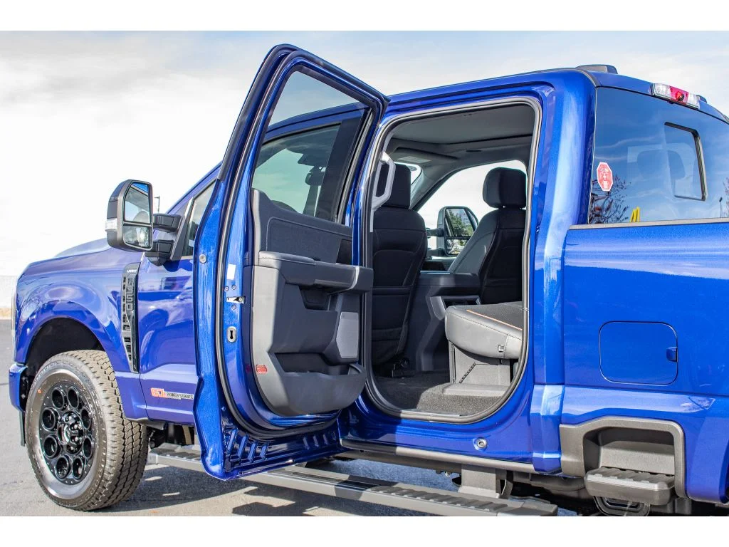 New 2026 Argon Blue Metallic Ford LARIAT image 38