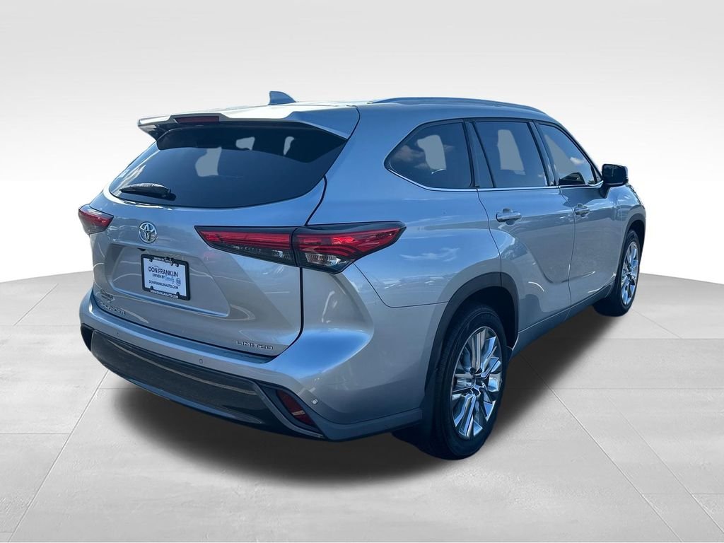 Used 2021 Silver Toyota Limited image 5