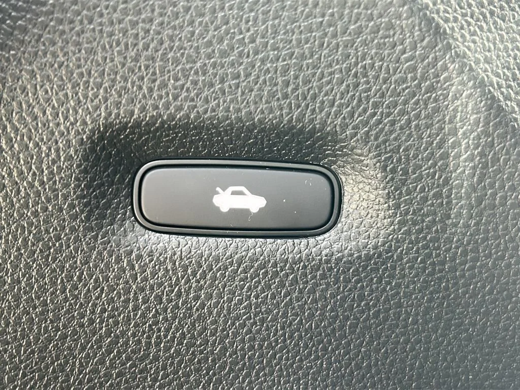 Used 2025 White Honda Sport image 19