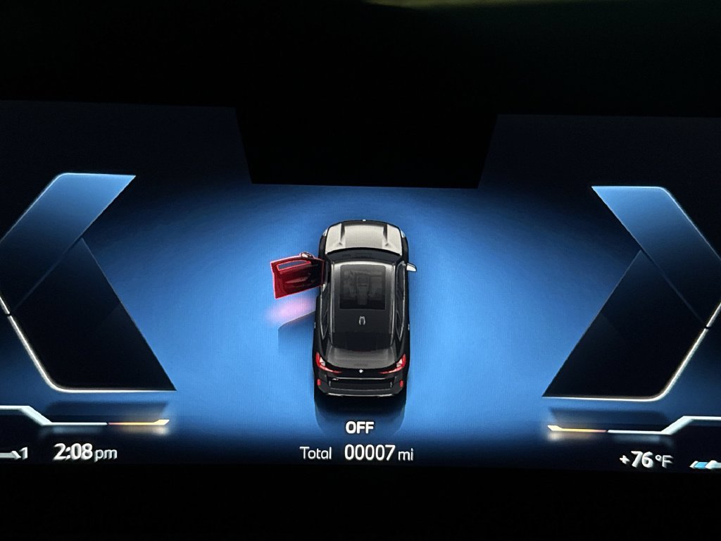 New 2027 Black Sapphire Metallic BMW xDrive28i image 15