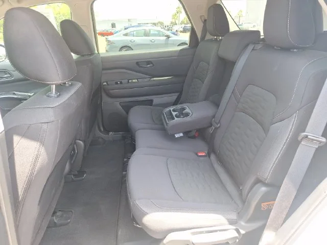 Used 2025 Silver Nissan SV image 22