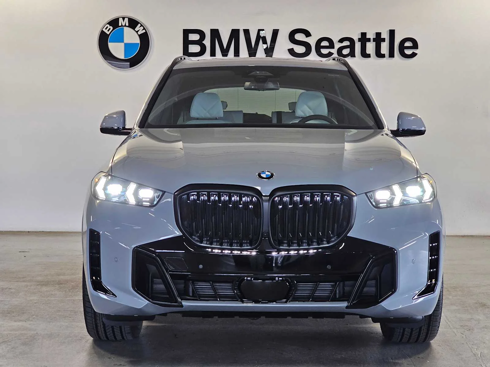 New 2026 Brooklyn Grey Metallic BMW xDrive40i image 6