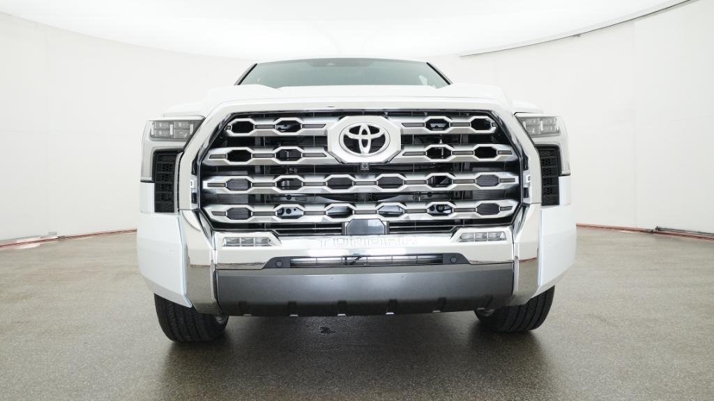 New 2026 Wind Chill Pearl Toyota 1794 Edition image 25