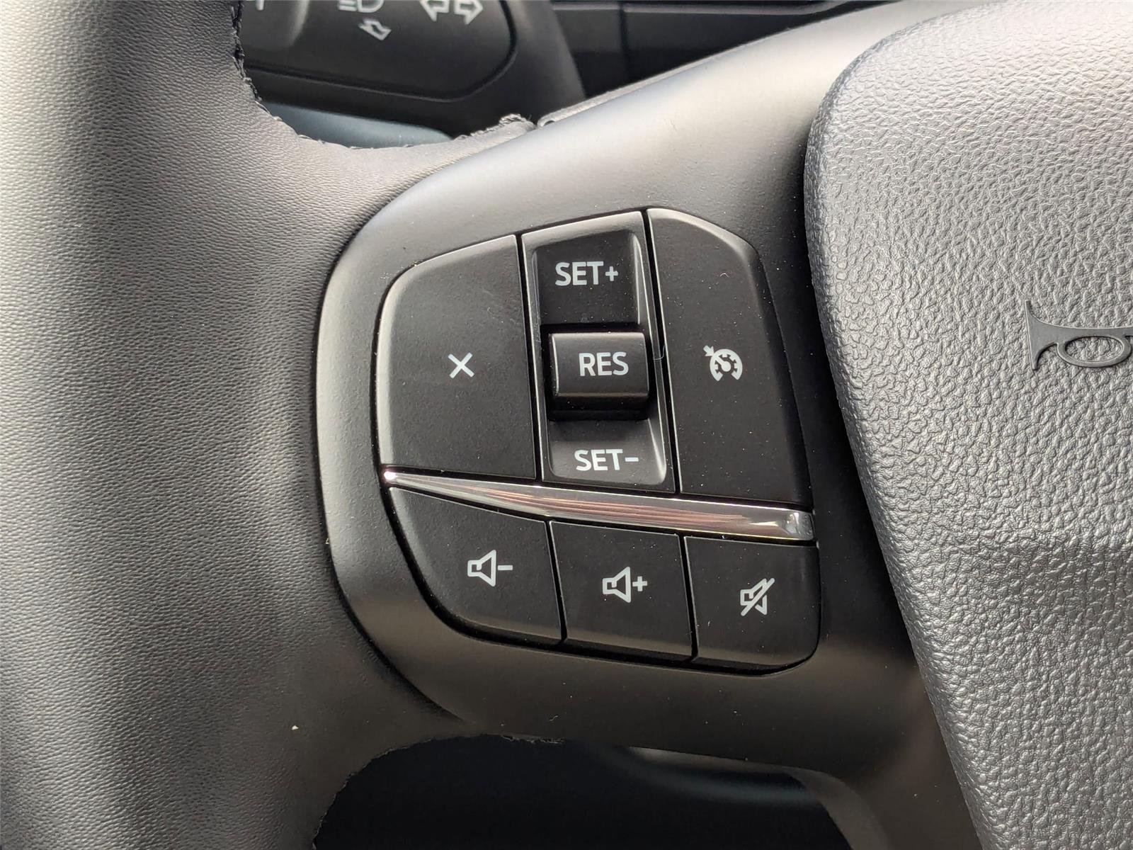 2025 Ford Maverick XLT - Photo 18
