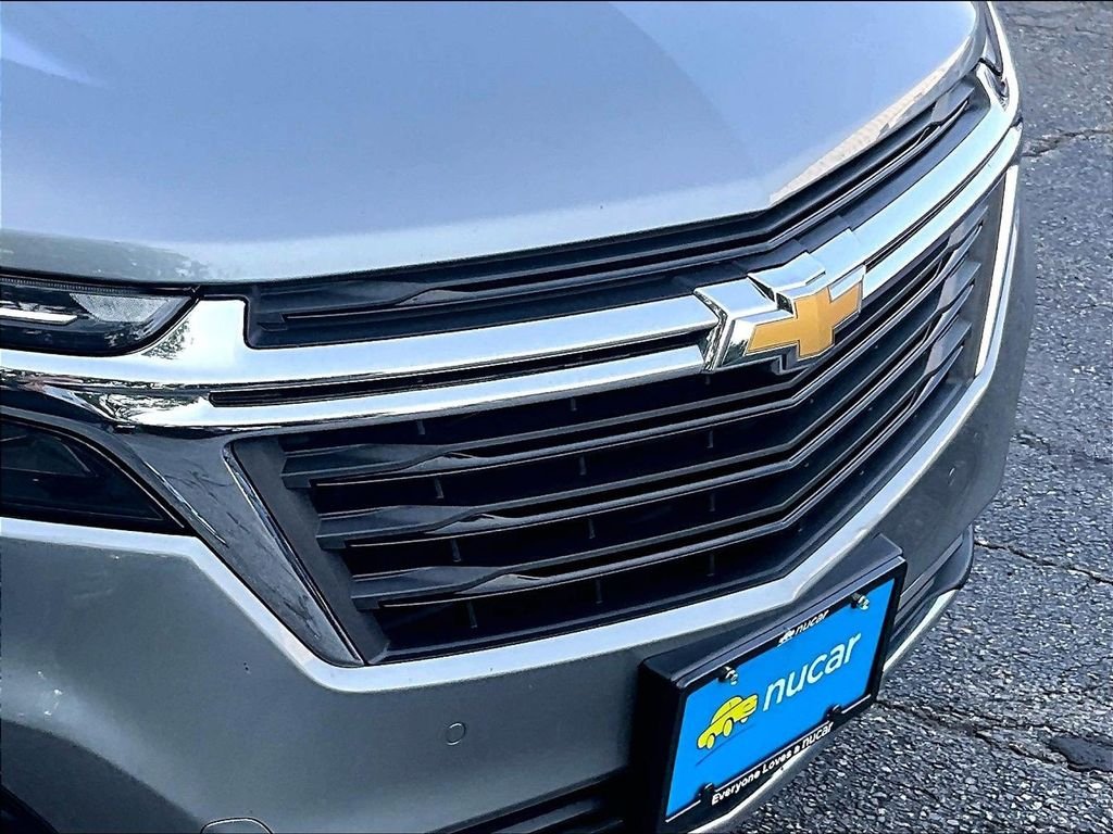 Used 2024 Gray Chevrolet LT image 29