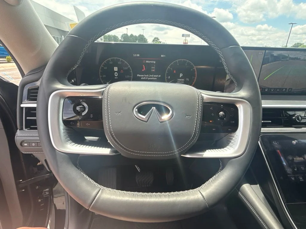 2025 INFINITI QX80 Sensory 4WD - Photo 17