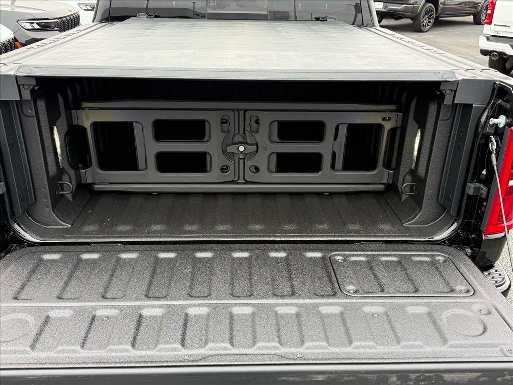 New 2026 Diamond Black Crystal Pearl-Coat Exterior Paint RAM Limited Crew Cab 4x4 5