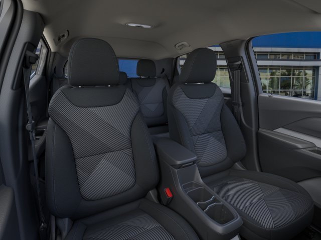 2027 Chevrolet Bolt photo 16 of 32