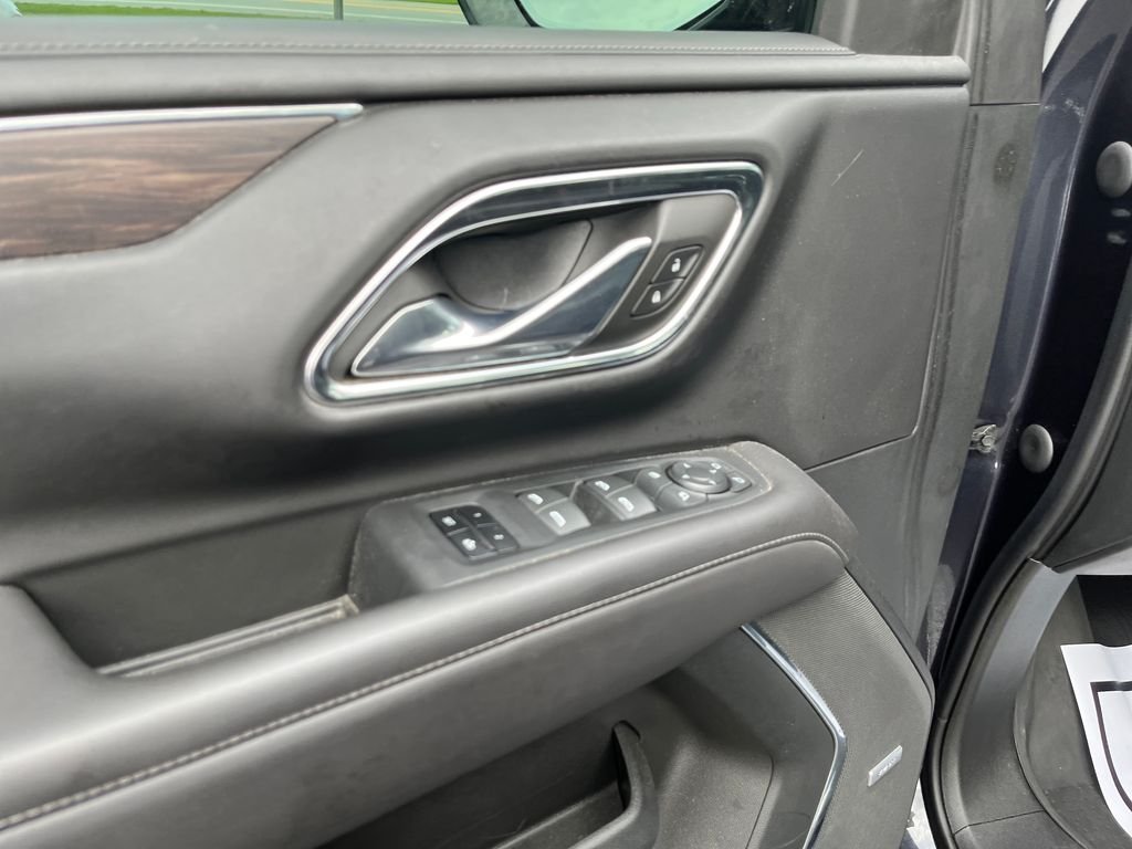 Used 2023 Gray Chevrolet LT image 10