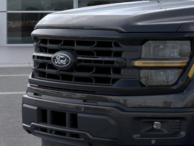 New 2026 Agate Black Metallic Ford XLT image 17