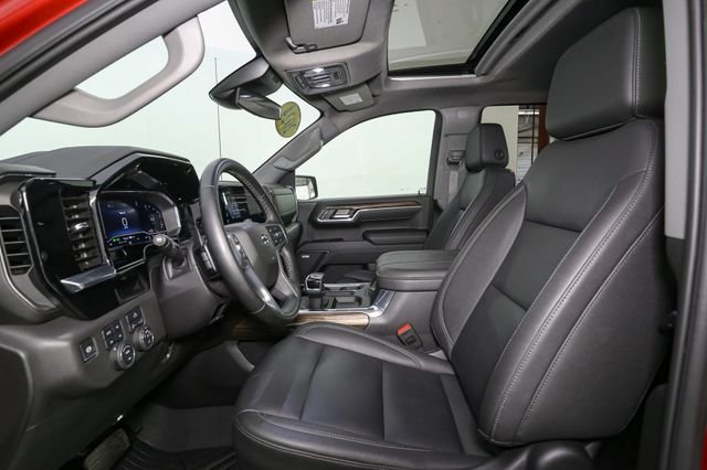 Used 2024 Red Chevrolet LT Trail Boss image 41