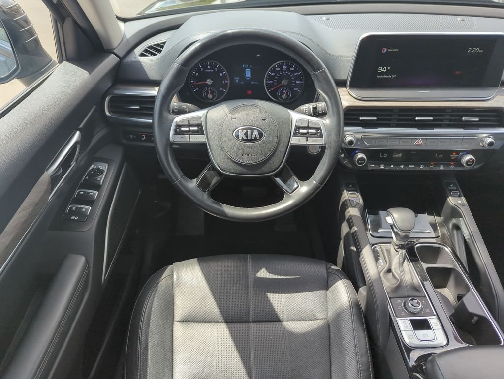 Used 2021 Green Kia EX image 14
