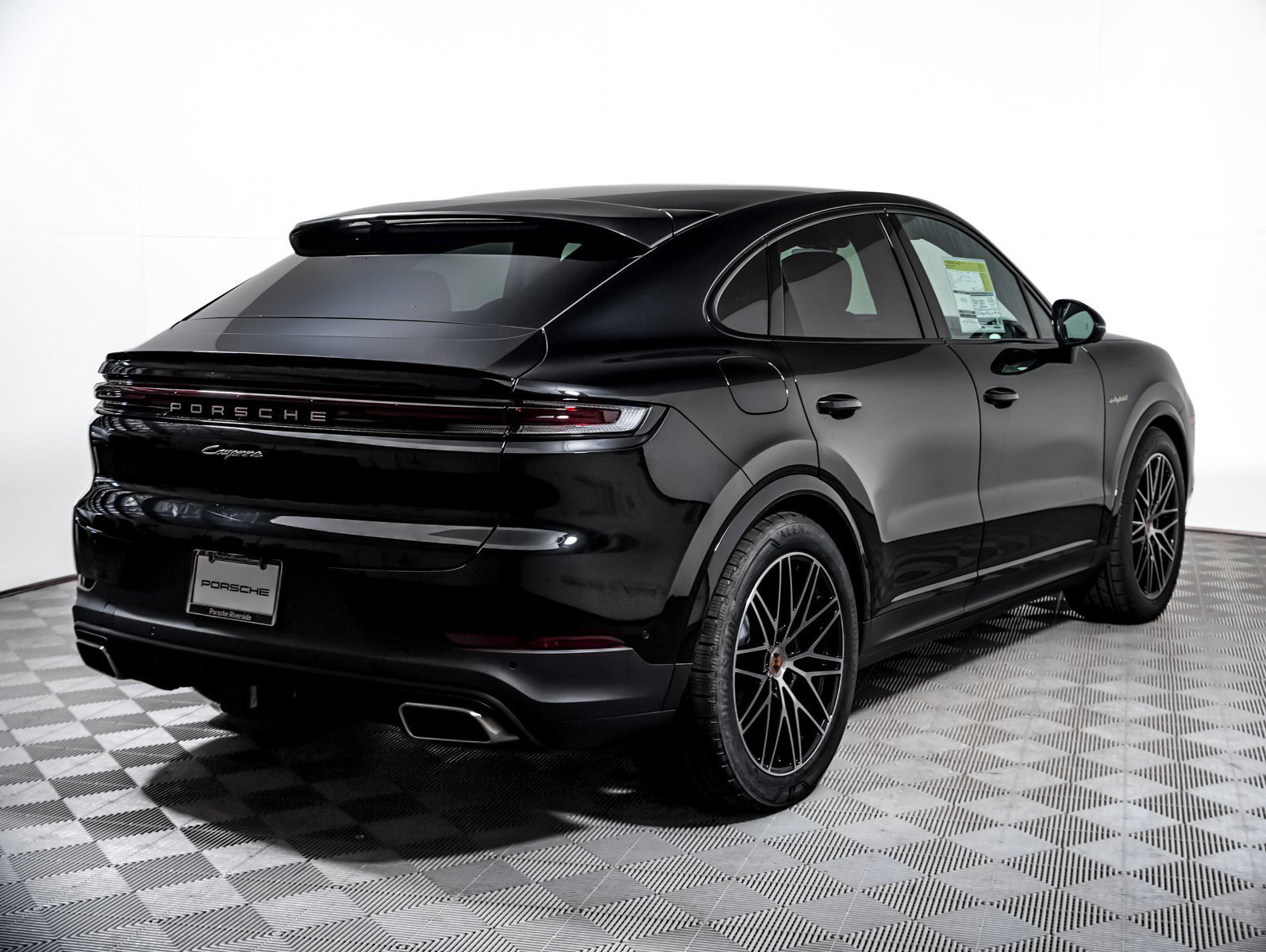 New 2026 CHROMITE BLACK Porsche E-Hybrid Coupe image 10