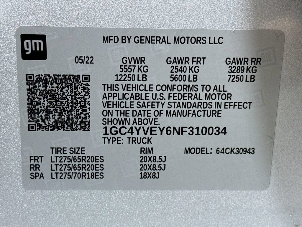 Used 2022 Silver Ice Metallic Chevrolet High Country image 33
