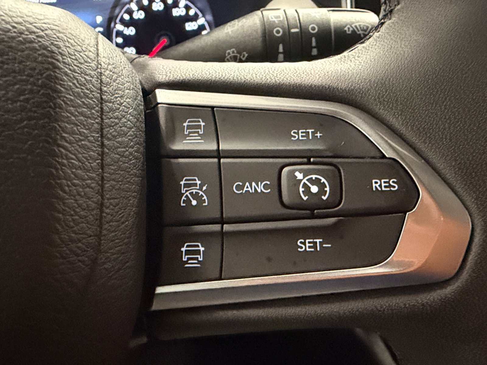 Used 2024 Bright White Clearcoat Jeep Limited image 35