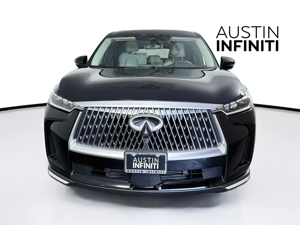 Certified Used 2026 Black INFINITI PURE image 4