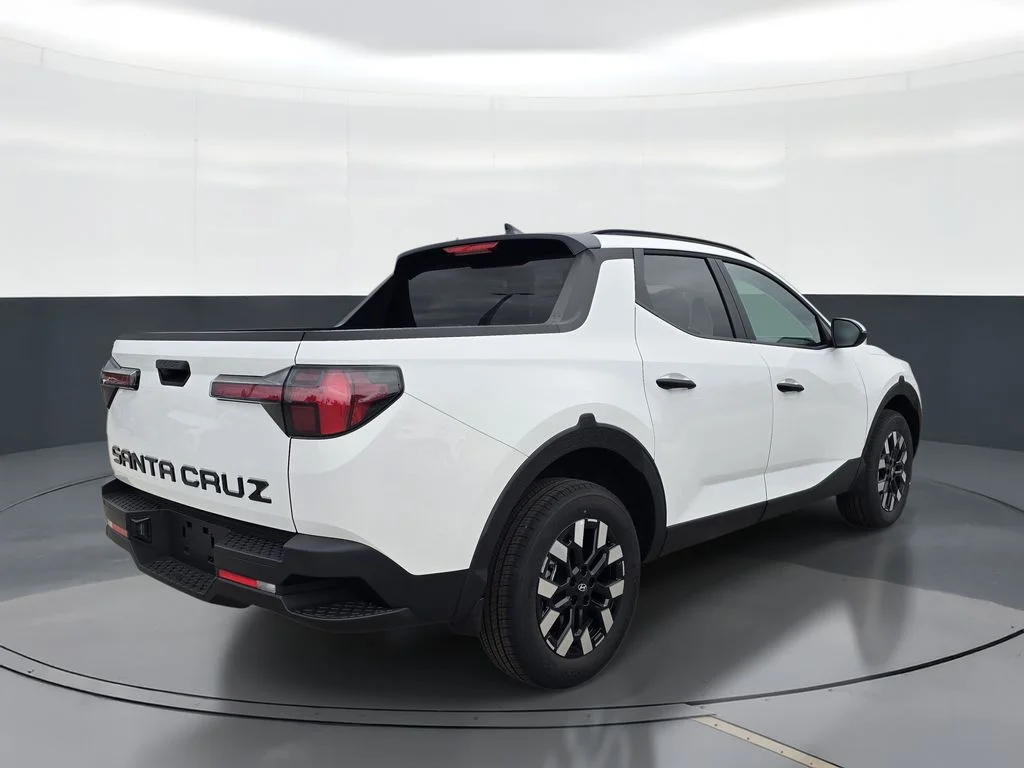 New 2026 White Hyundai SEL image 3