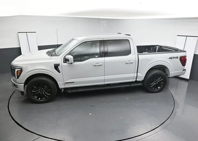 Used 2024 White Ford Lariat image 23