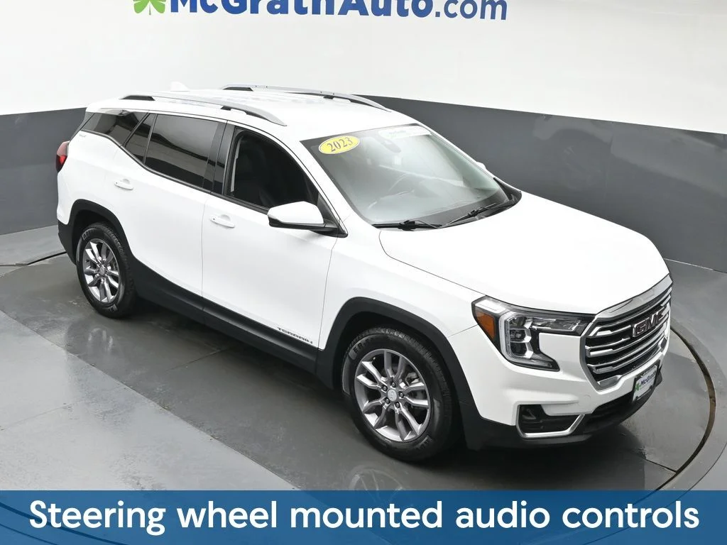 Used 2023 White GMC SLT image 4
