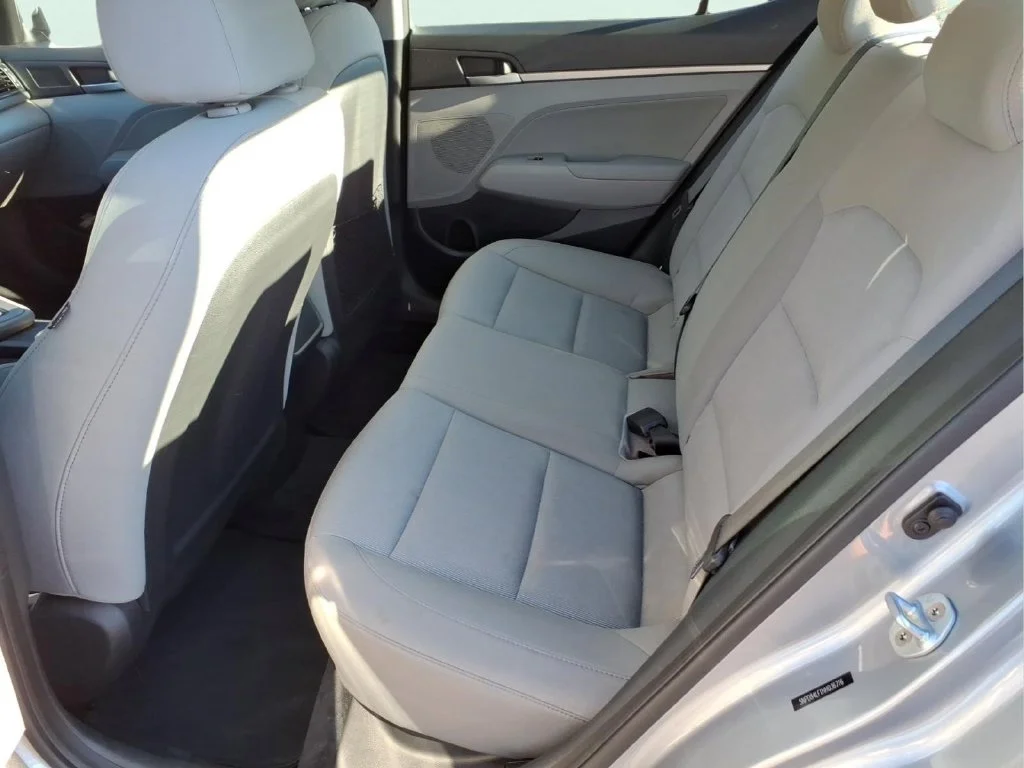 Used 2017 Gray Hyundai SE image 11