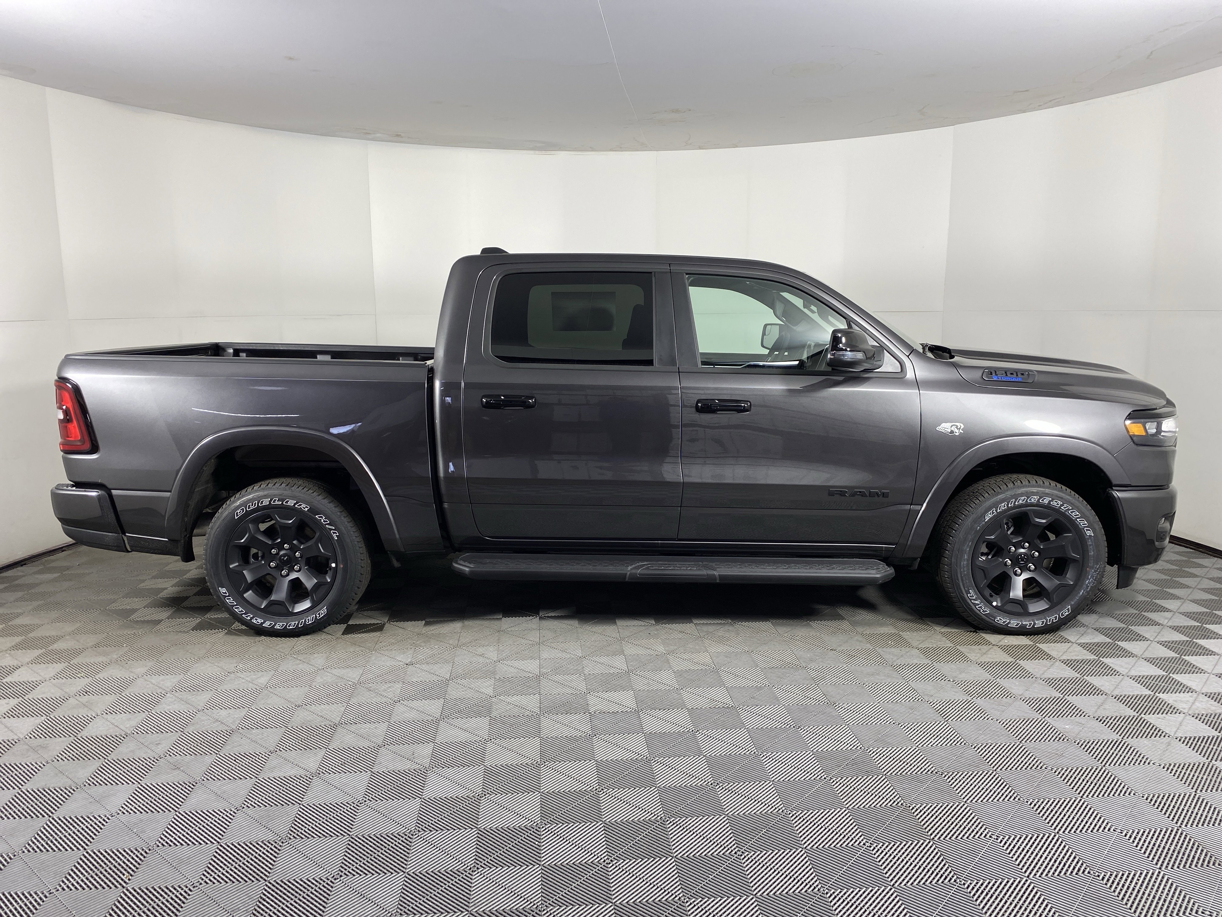 2026 RAM 1500 Big Horn/Lone Star - Photo 6
