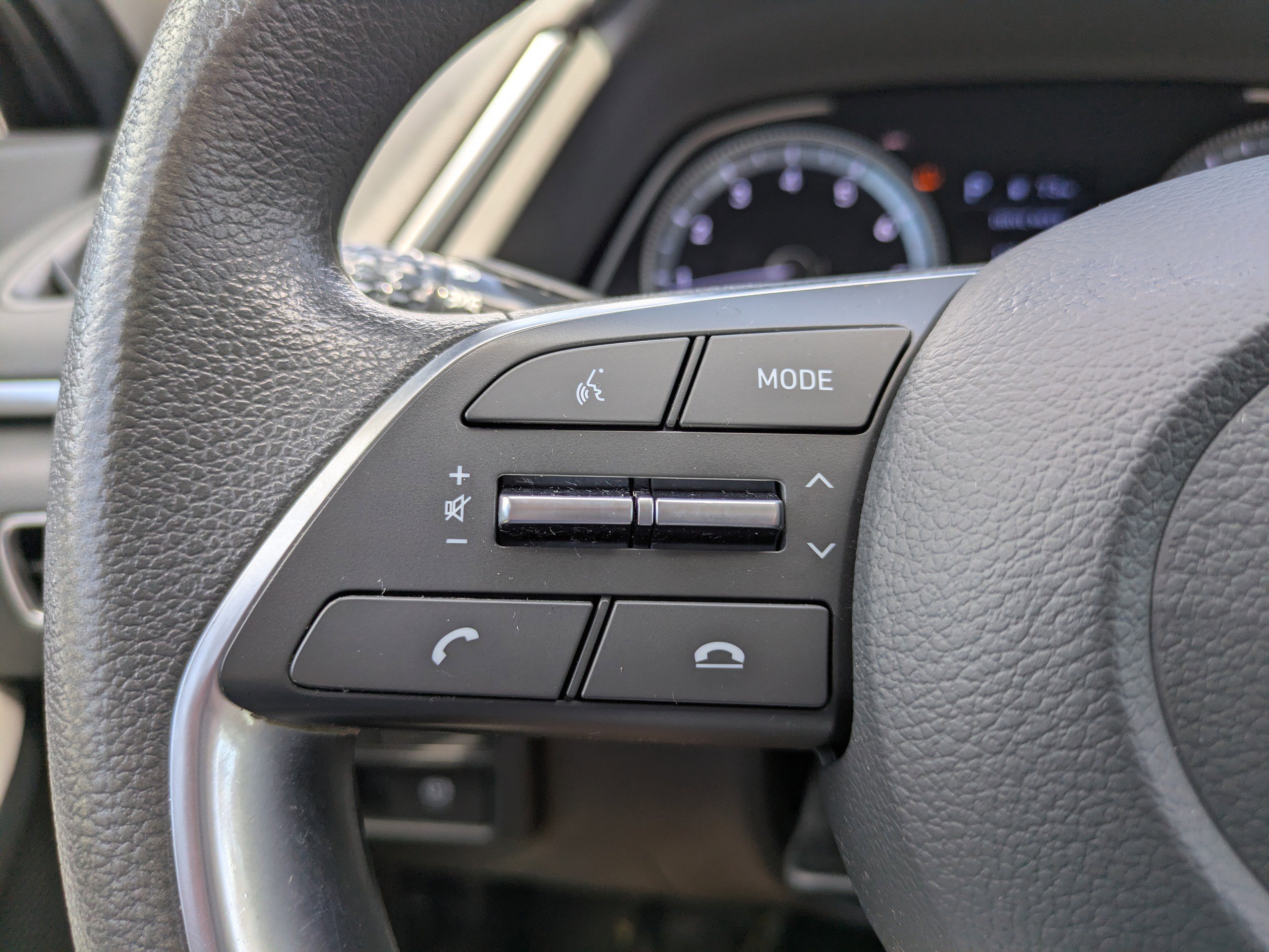 Certified Used 2023 Carbon Blue Hyundai SE image 21