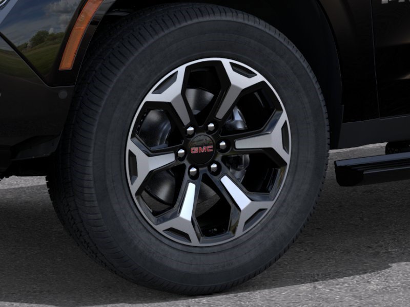 2026 GMC Yukon AT4 Ultimate - Photo 9