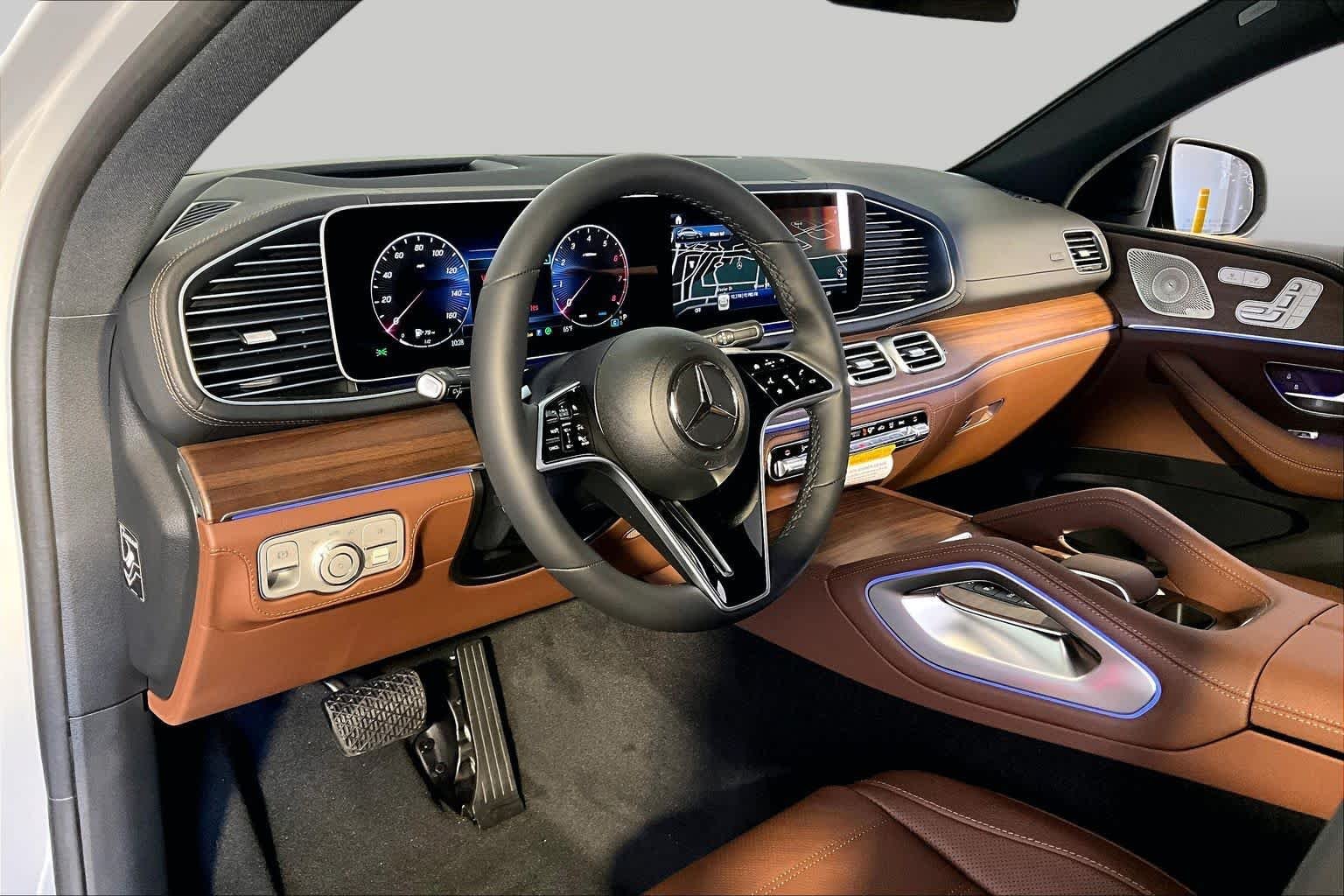 New 2026 MANUFAKTUR Alpine Grey Mercedes-Benz GLE 450 image 9