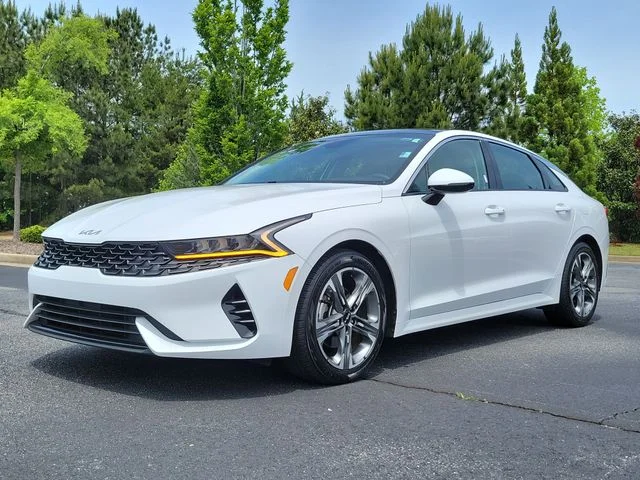 2023 Kia K5 EX - Photo 19