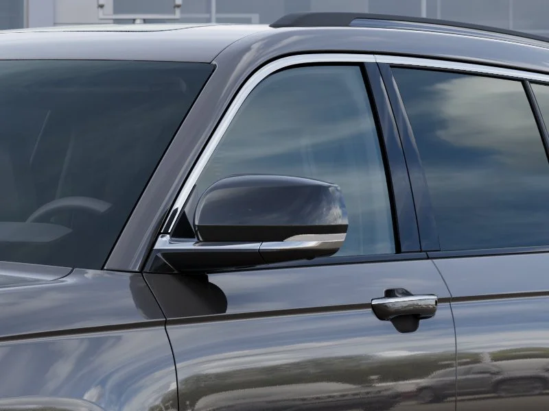 New 2025 Baltic Gray Metallic Clear-Coat Exterior Paint Jeep Limited image 39