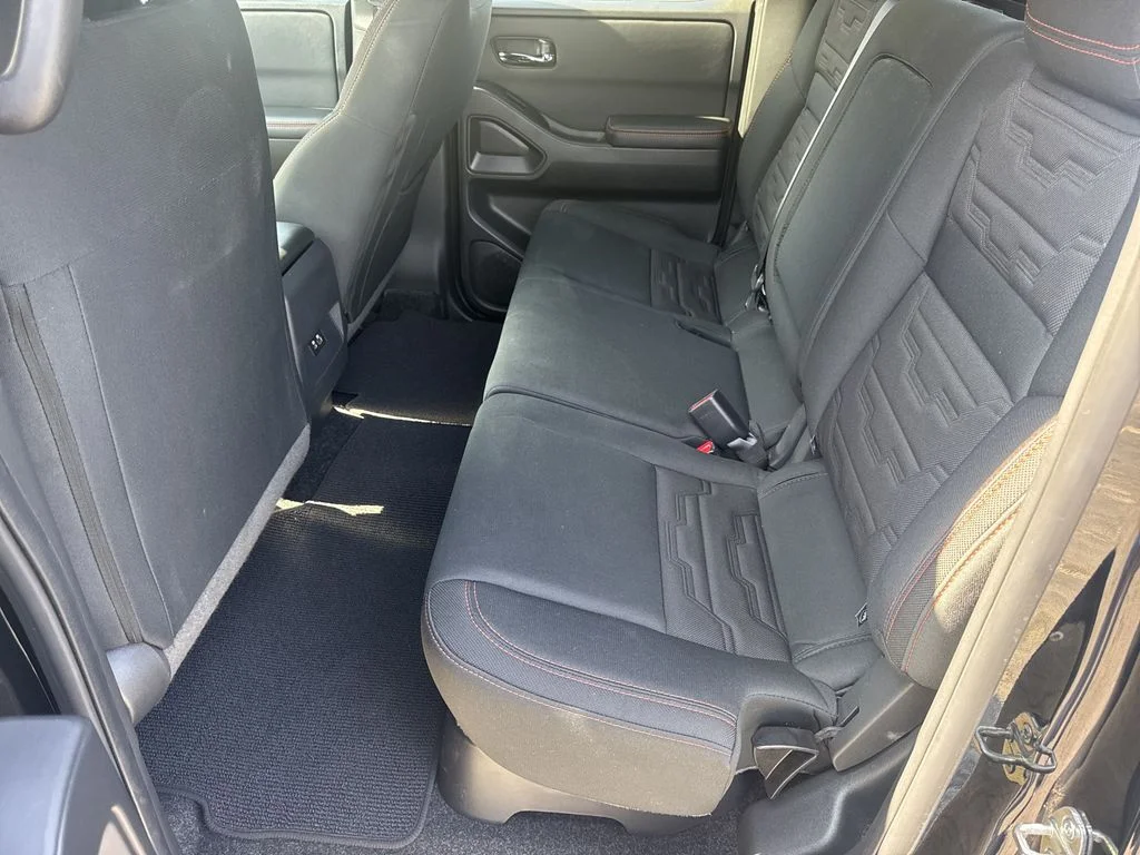 Used 2025 Black Nissan PRO-X image 20