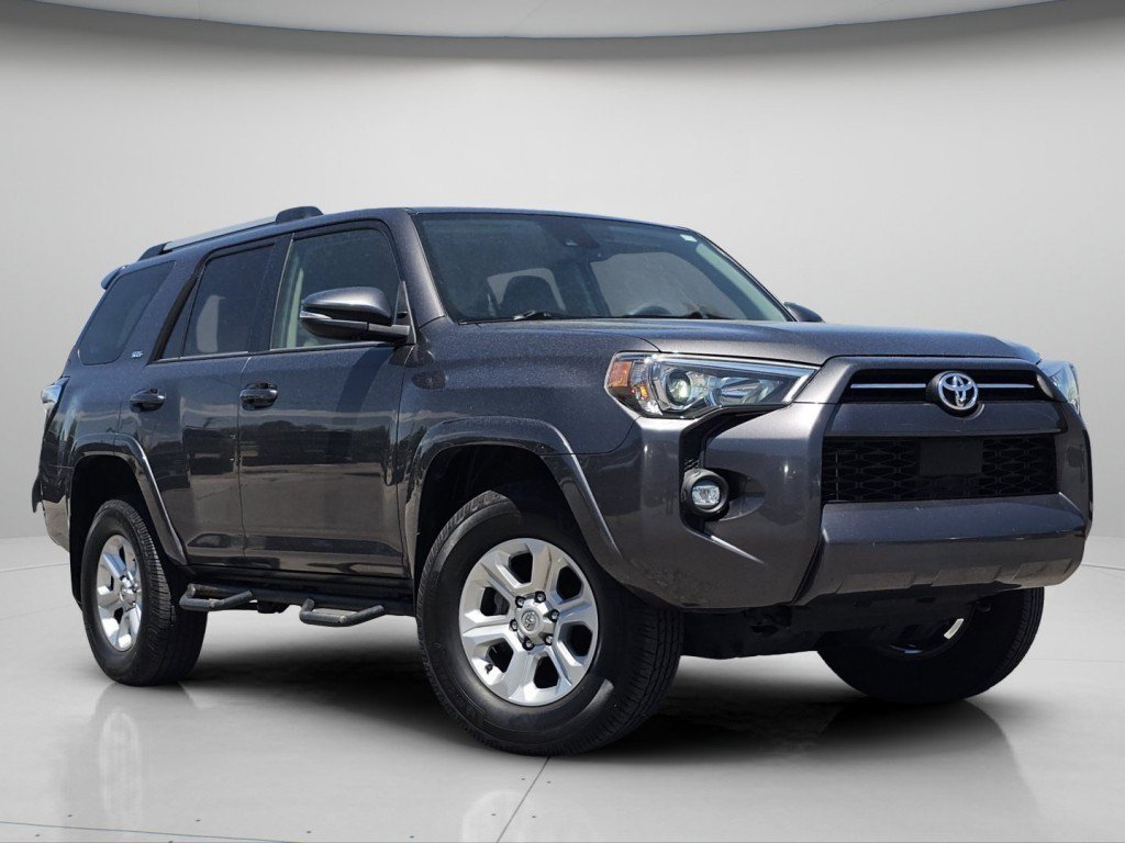 Certified Used 2022 Magnetic Gray Metallic Toyota SR5 Premium image 33