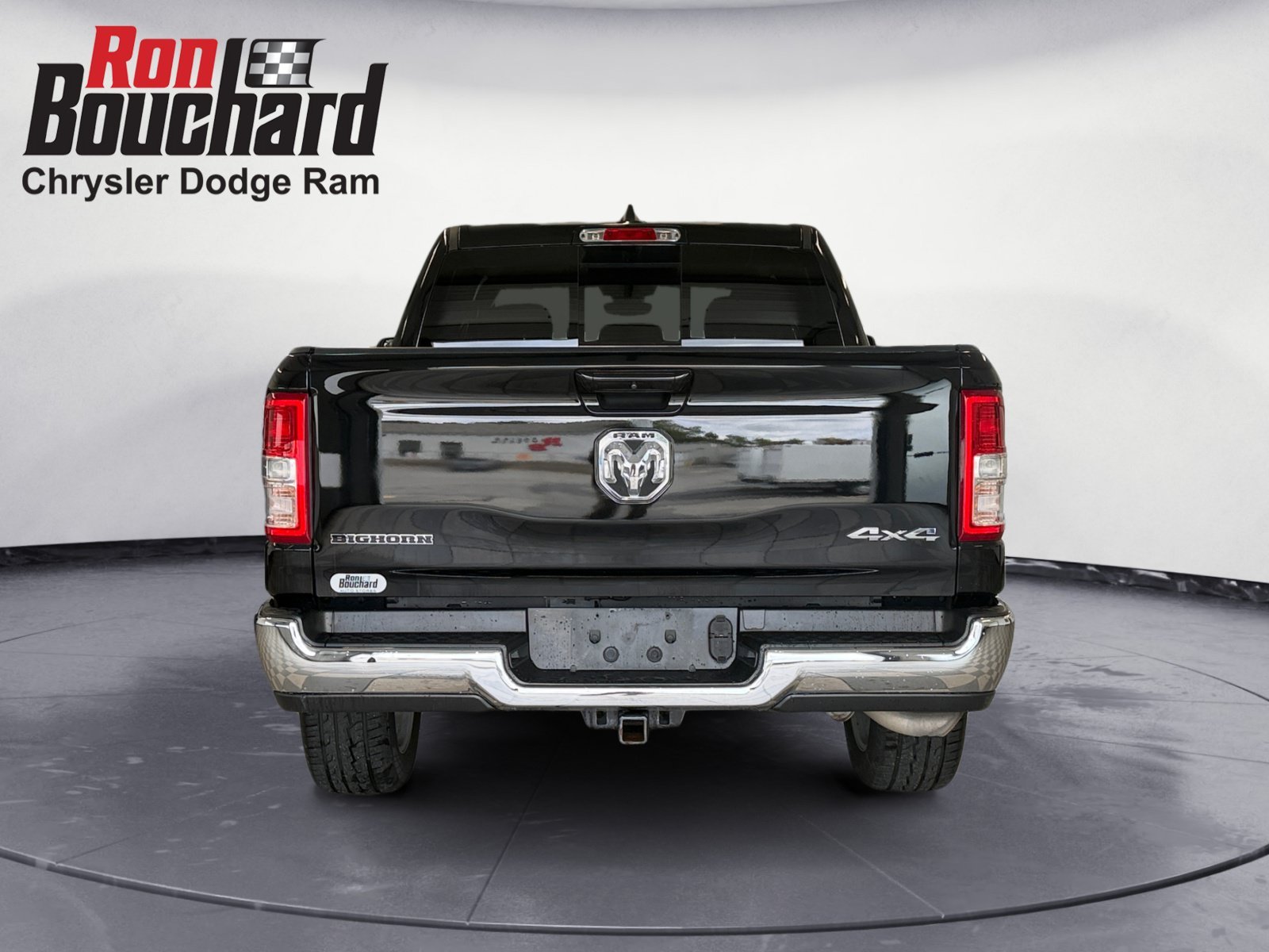 Used 2022 Diamond Black Crystal Pearlcoat Ram Big Horn image 3