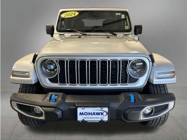 Used 2024 Silver Zynith Clearcoat Jeep Sahara 4xe image 9