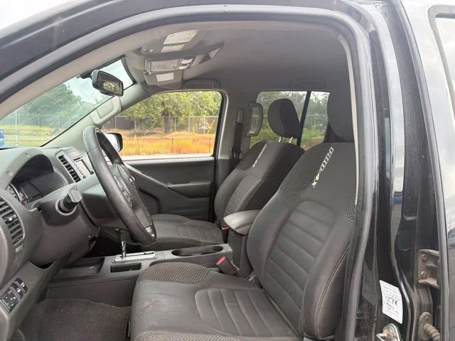Used 2019 Blue Nissan PRO-4X image 10