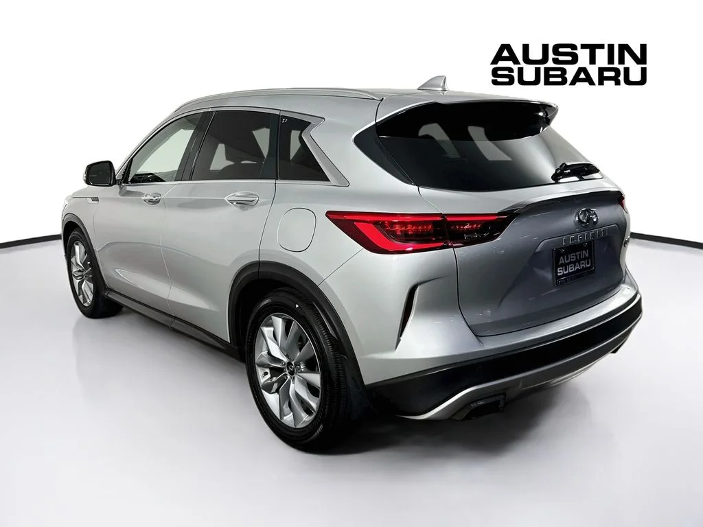 Used 2021 Silver INFINITI LUXE image 5
