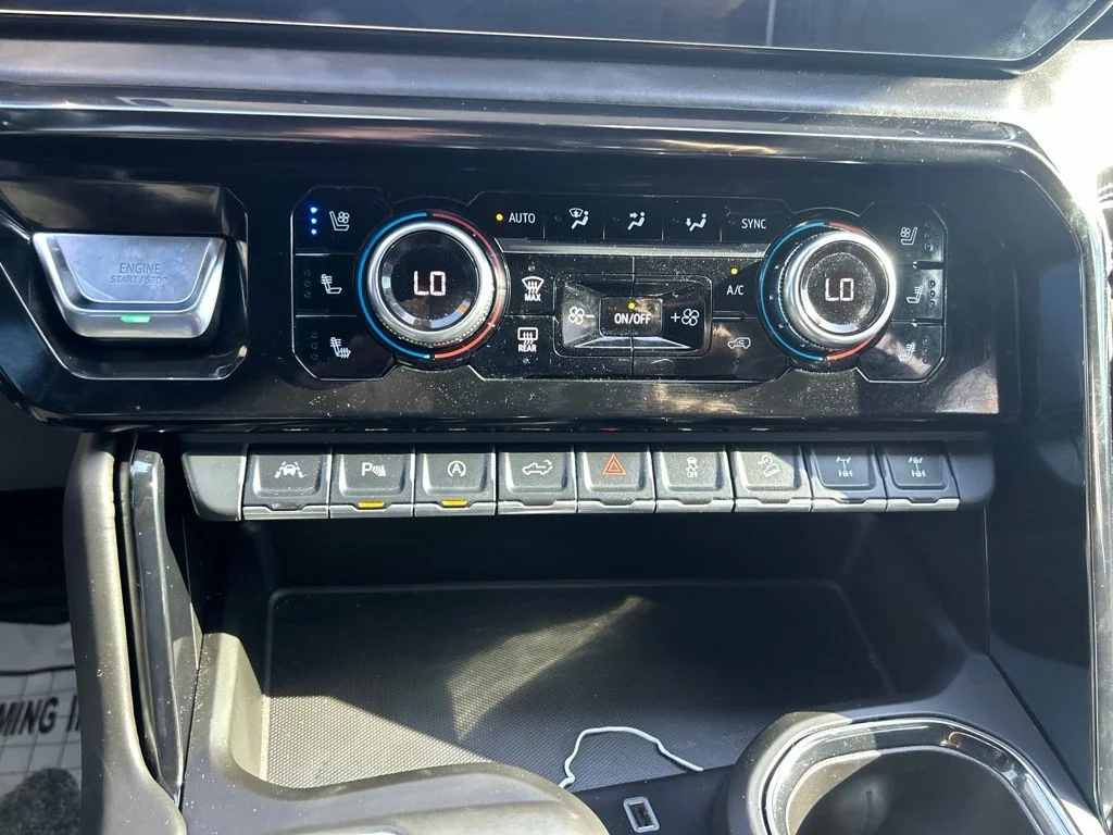 Used 2022 Titanium GMC AT4X image 15