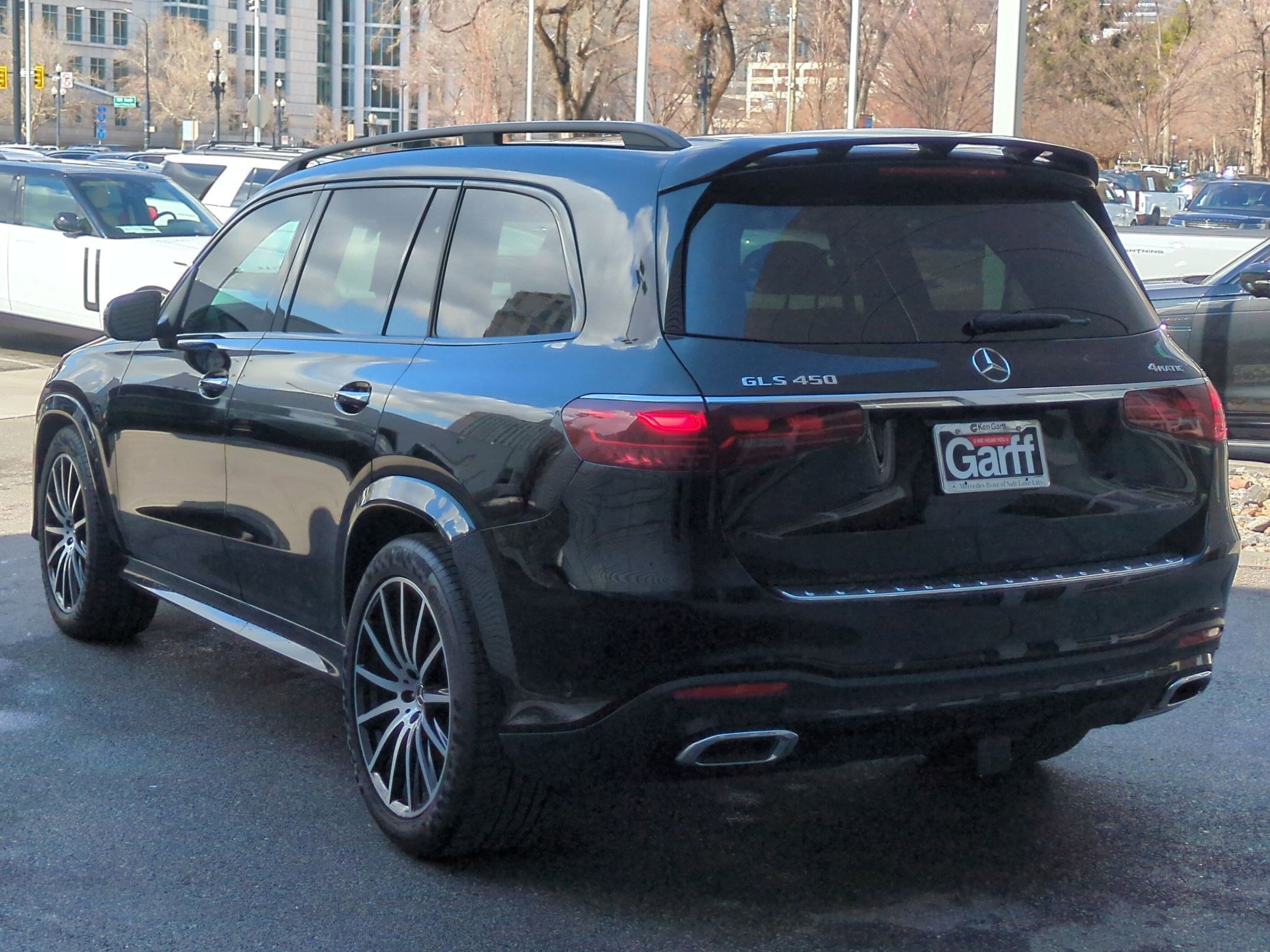 New 2025 Obsidian Black Metallic Mercedes-Benz GLS 450 image 22