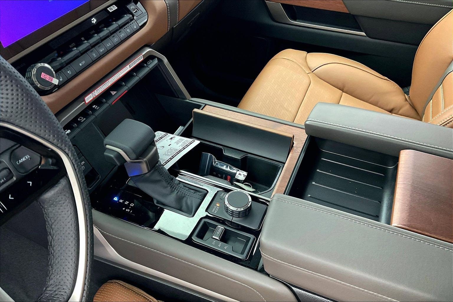 2026 Toyota Tundra 1794 Edition - Photo 8